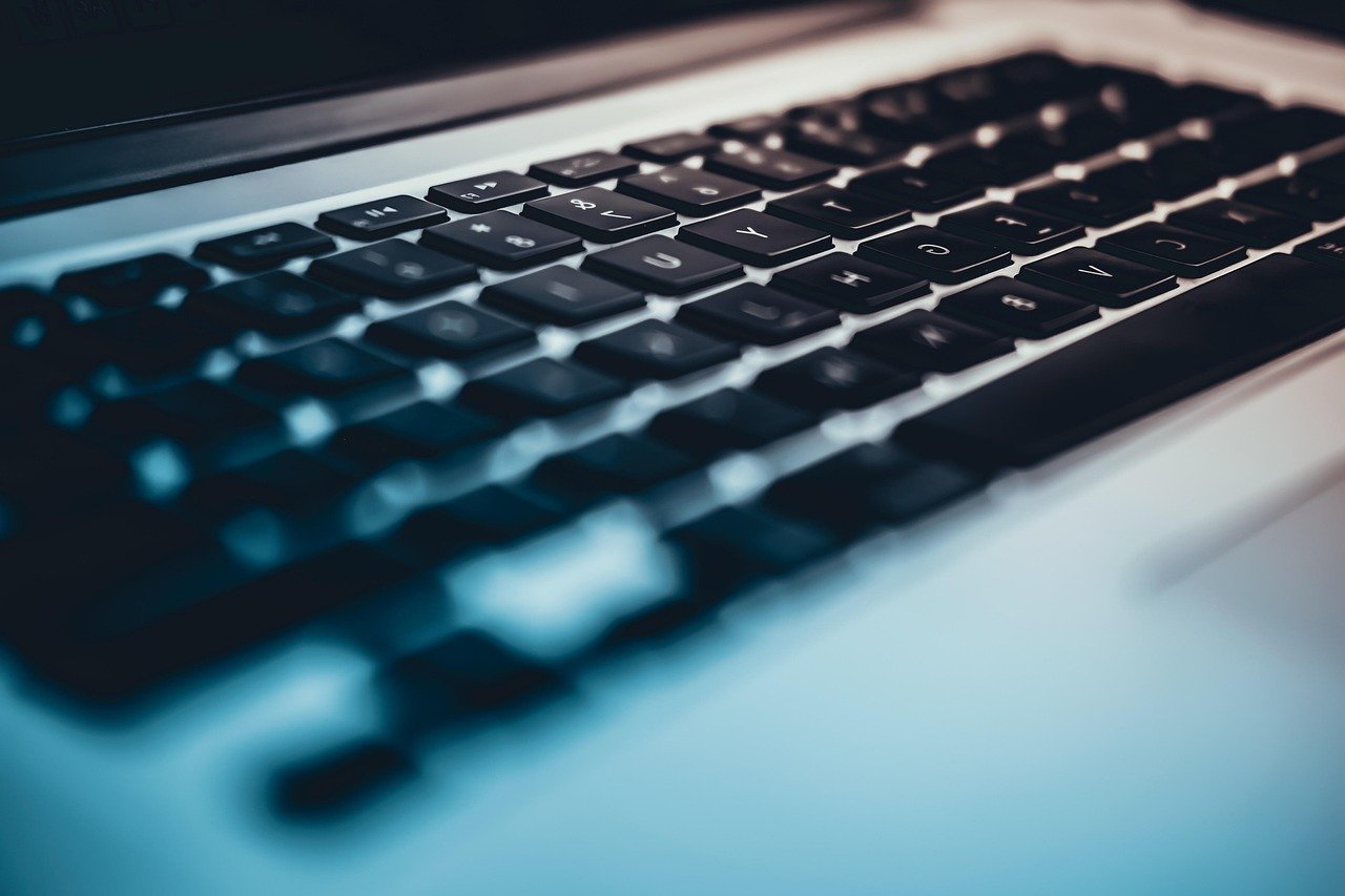 ferramentas para estratégias emergentes tráfego pago – Ferramentas essenciais para implementar estratégias emergentes em